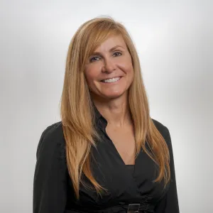 Leisha B., Practice Manager at Oral & Facial Surgery Center